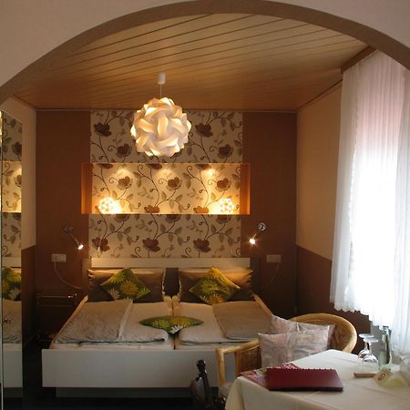 Restaurant Landgasthof Zum Wiesengrund Newel Room photo